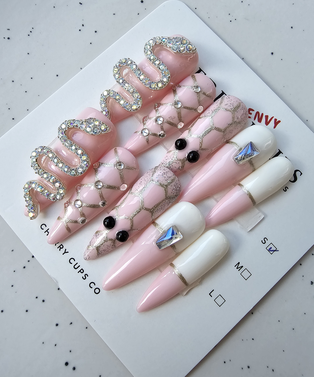 Handmade 3D Press on nails